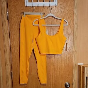 NEW Spiritual Gangster Vibrant Mango Leggings Set